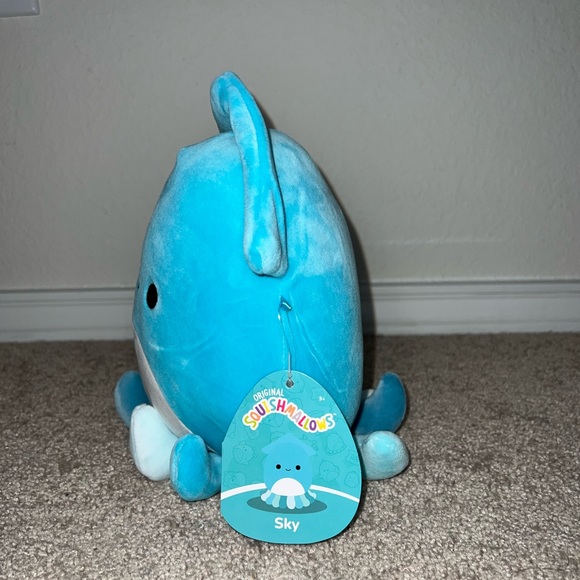 New Sky the Squid Squishmallows - Picture 6 of 8